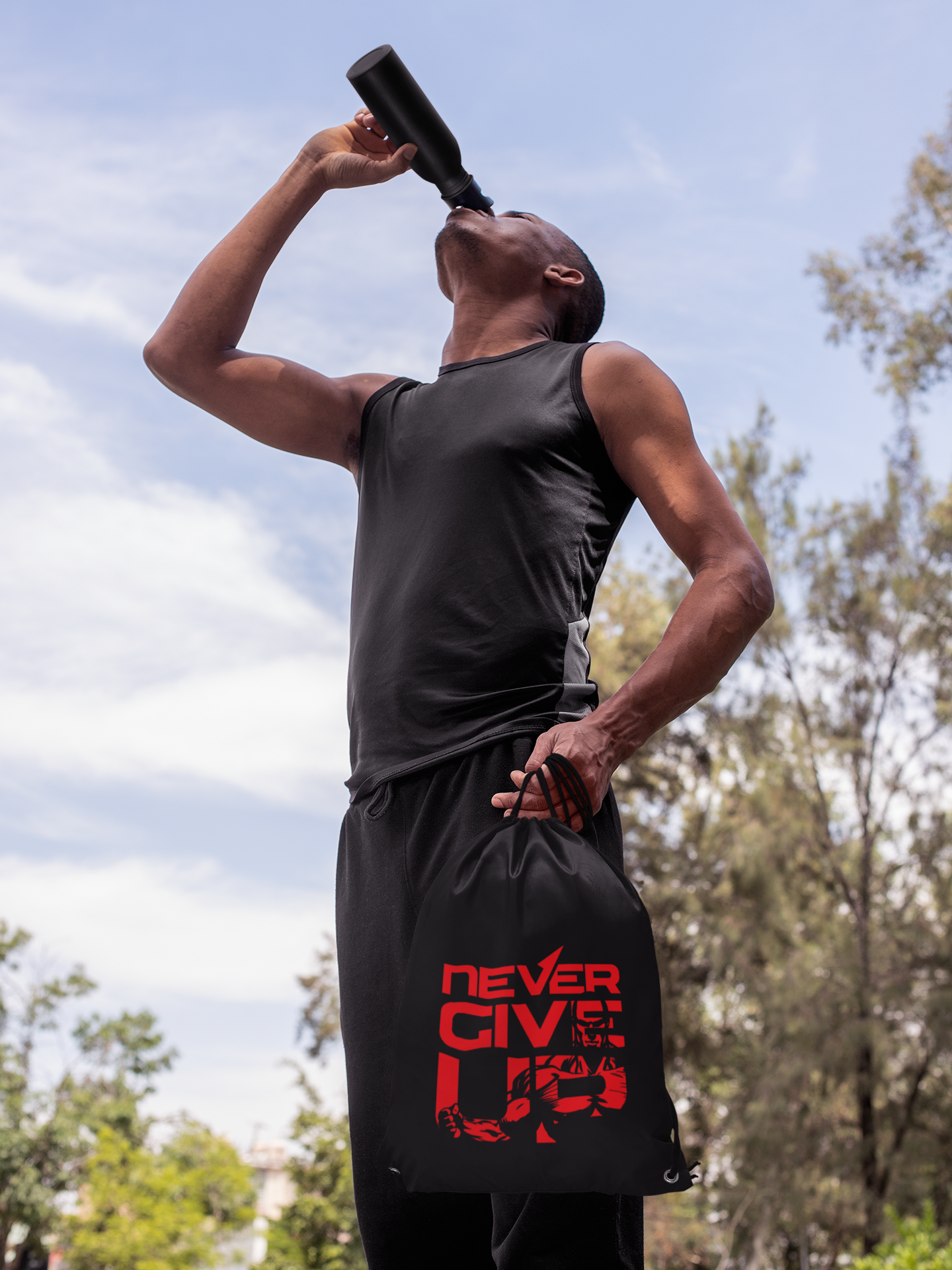 'NEVER GIVE UP' Premium Draw String Bag